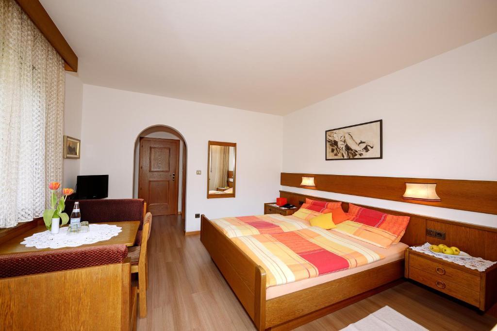 Apparthotel Taufenbrunn Parcines Luaran gambar